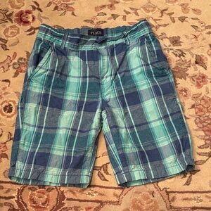 Children’s Place Boys Size 8 Blue and Green Plaid Shorts